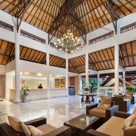 Puri Raja Hotel Legian Exterior foto