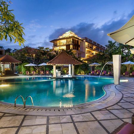 Puri Raja Hotel Legian Exterior foto