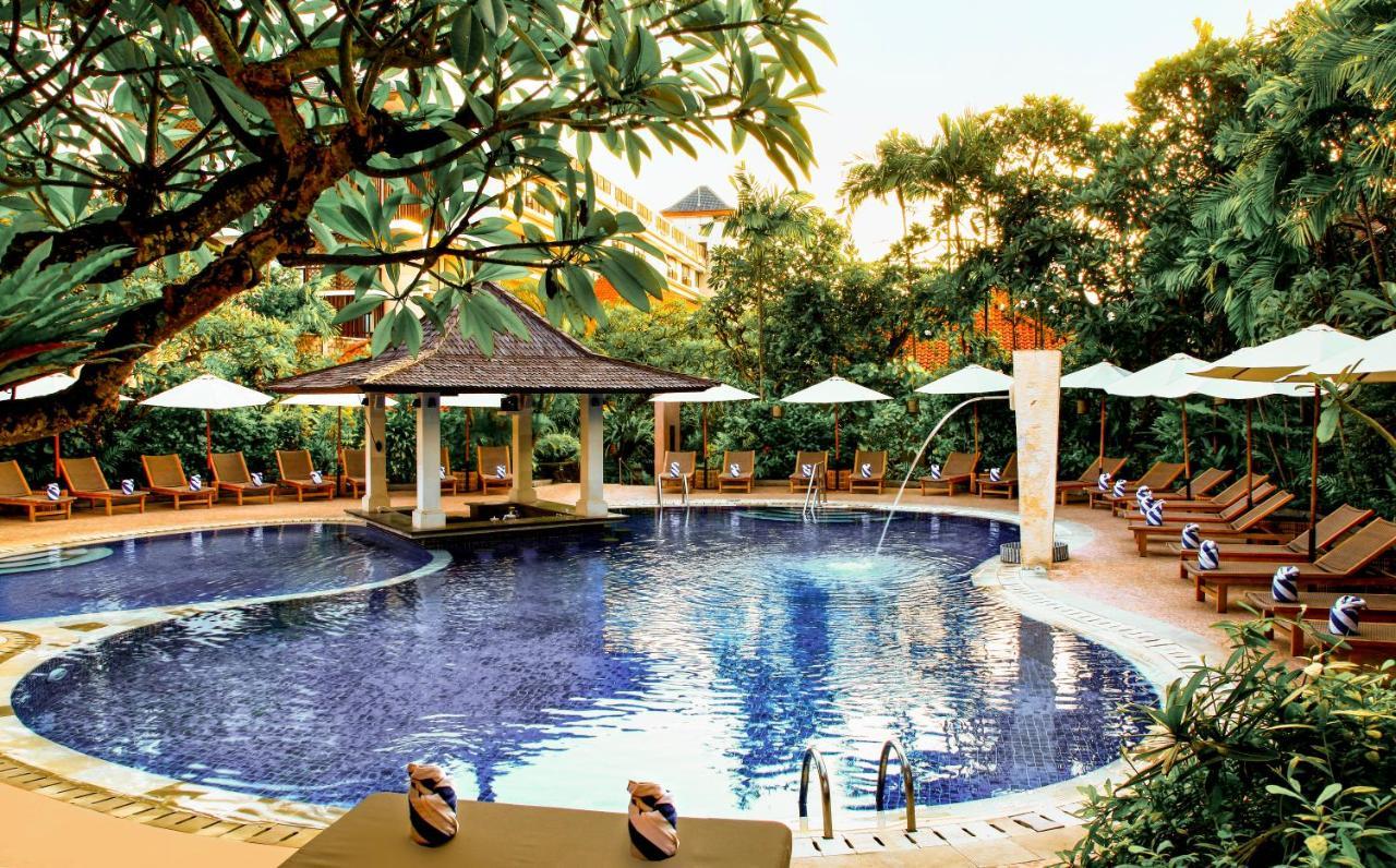 Puri Raja Hotel Legian Exterior foto